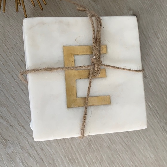 Set of 4 Marble Drink Coasters monogram gold new - Picture 2 of 7